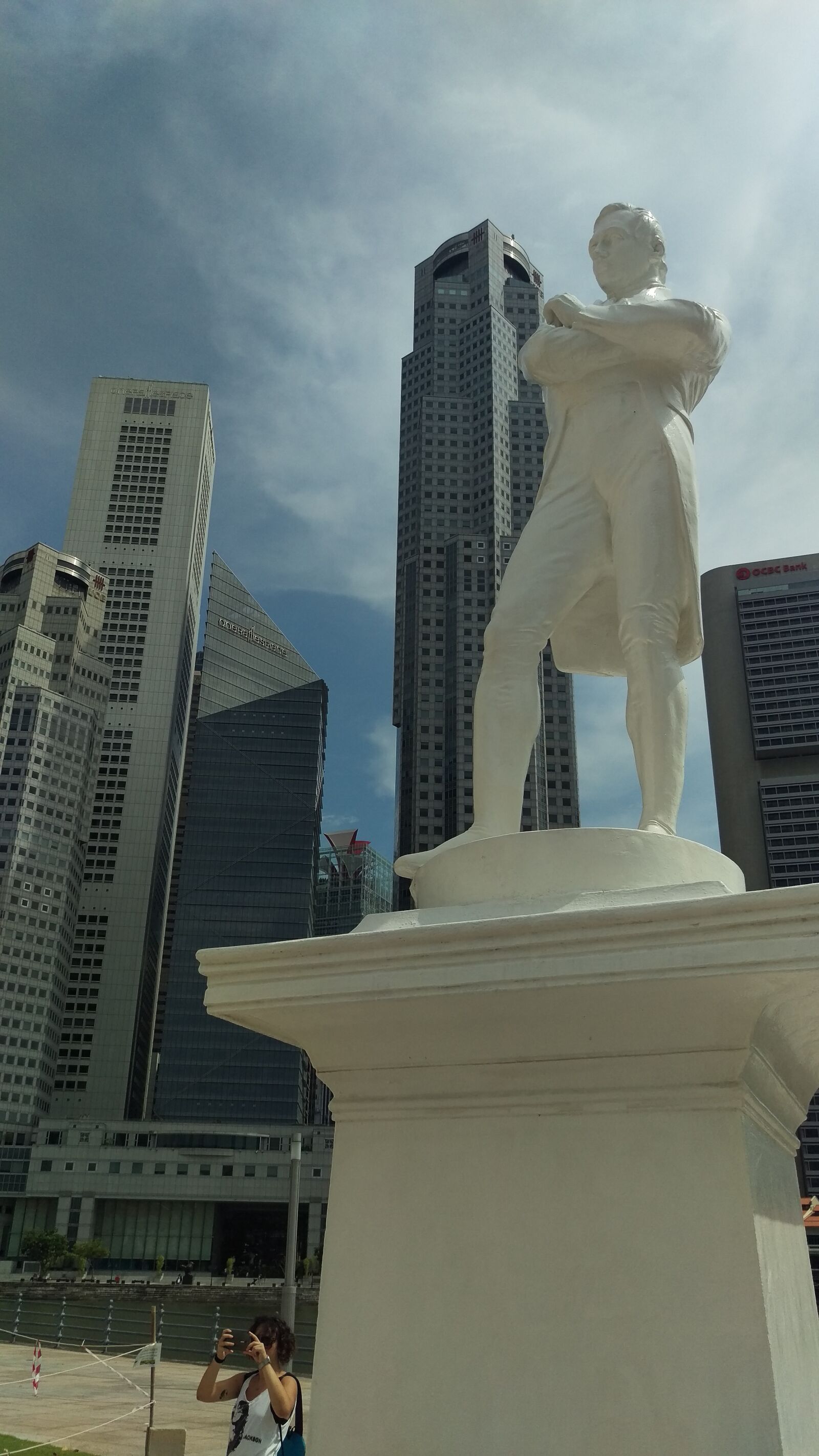 HTC ONE M9 sample photo. Cityscrapers, skyscrapers, statue photography