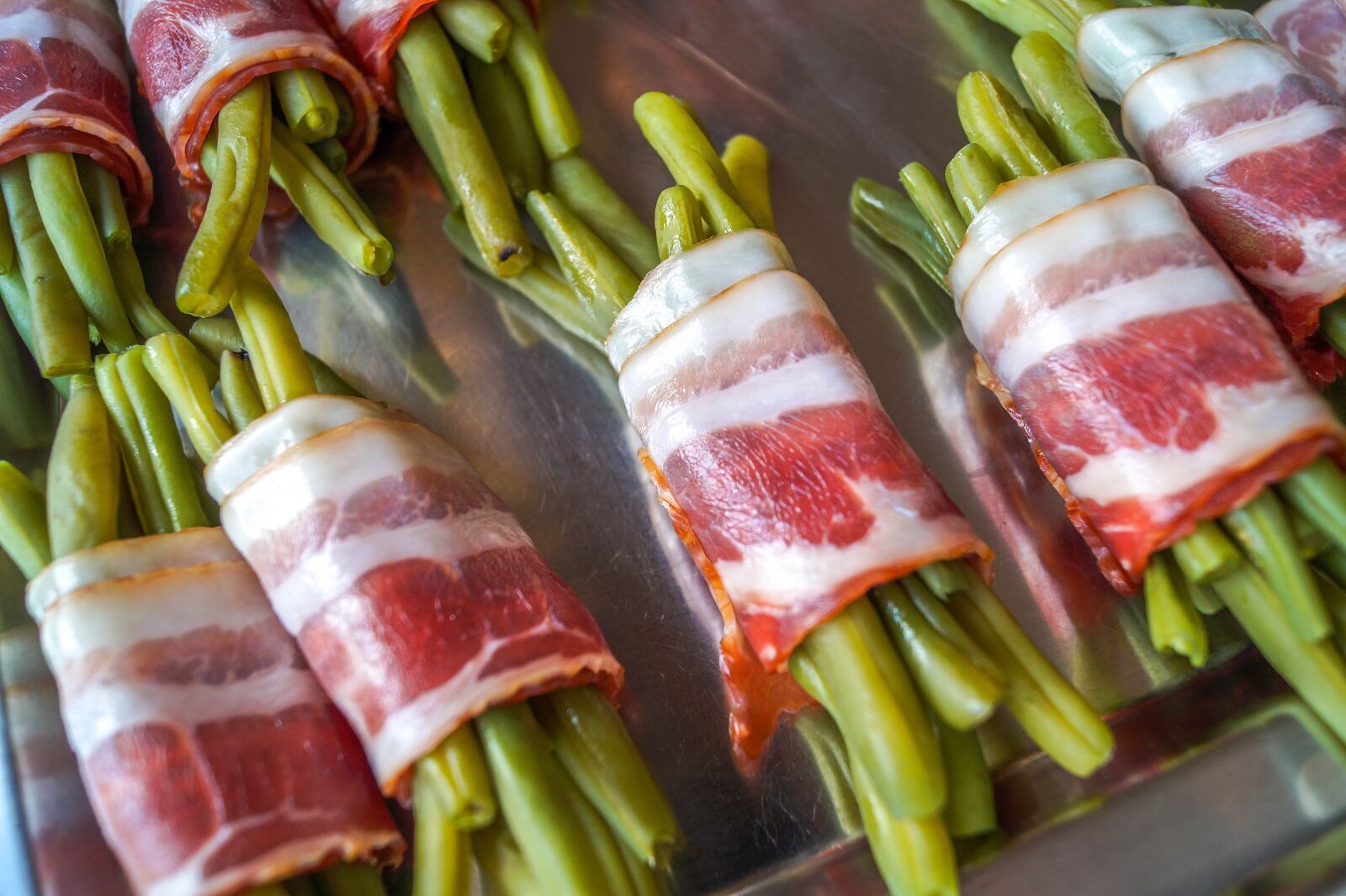 Sony SLT-A58 sample photo. Beans wrapped in bacon photography
