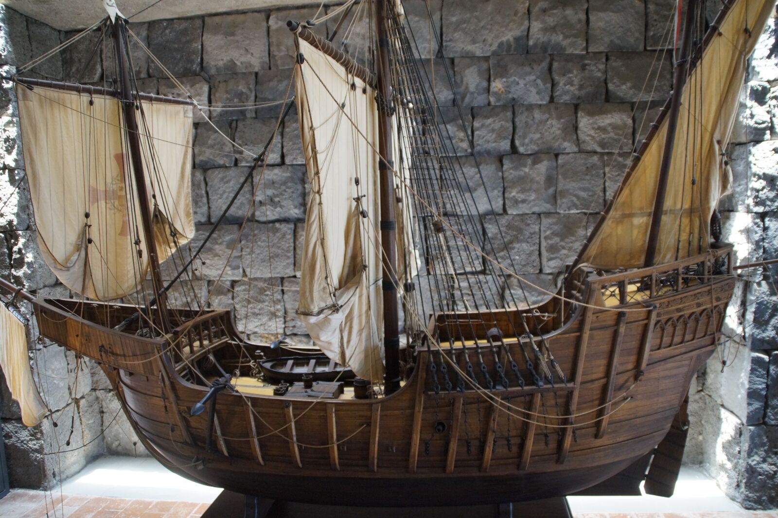 Sony SLT-A58 sample photo. Santa maria, columbus, ship photography