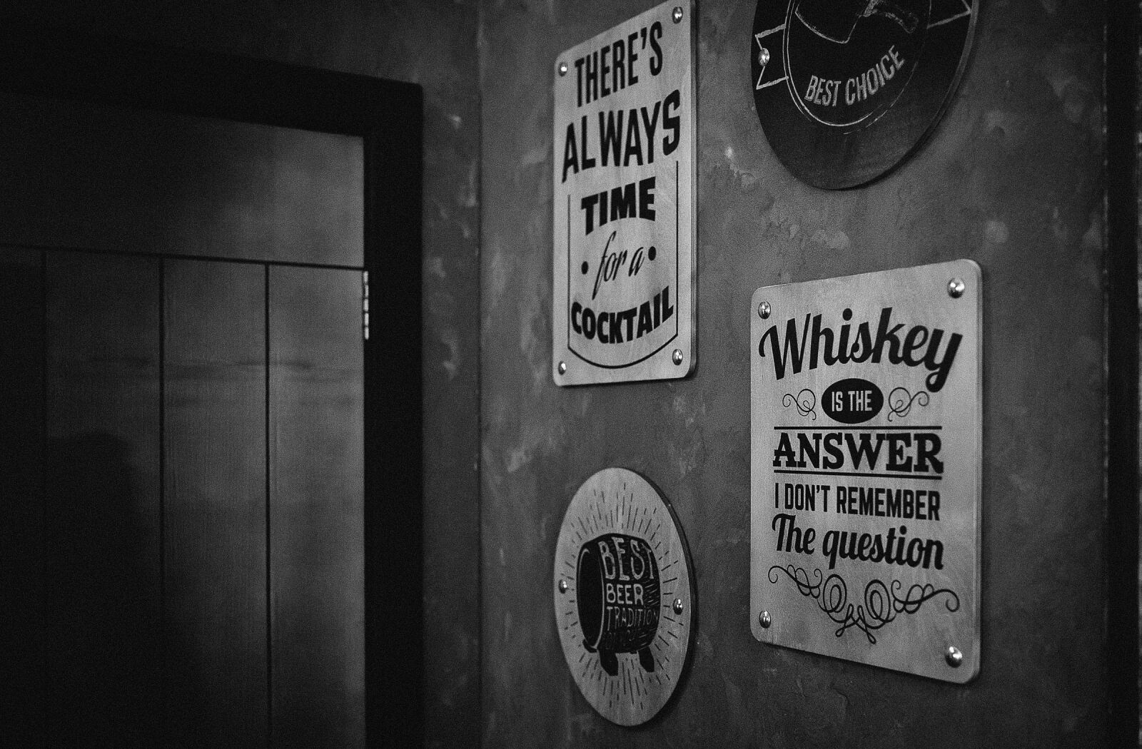 Nikon D610 sample photo. Bar, black, whiskey photography