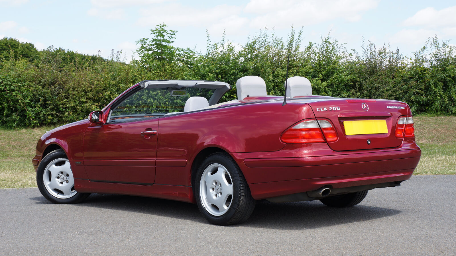 Sony Alpha NEX-5N sample photo. Alloy, automobile, car, convertible photography