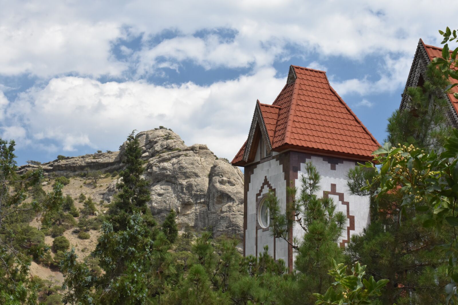 Nikon D3400 sample photo. House, terem, mountains photography
