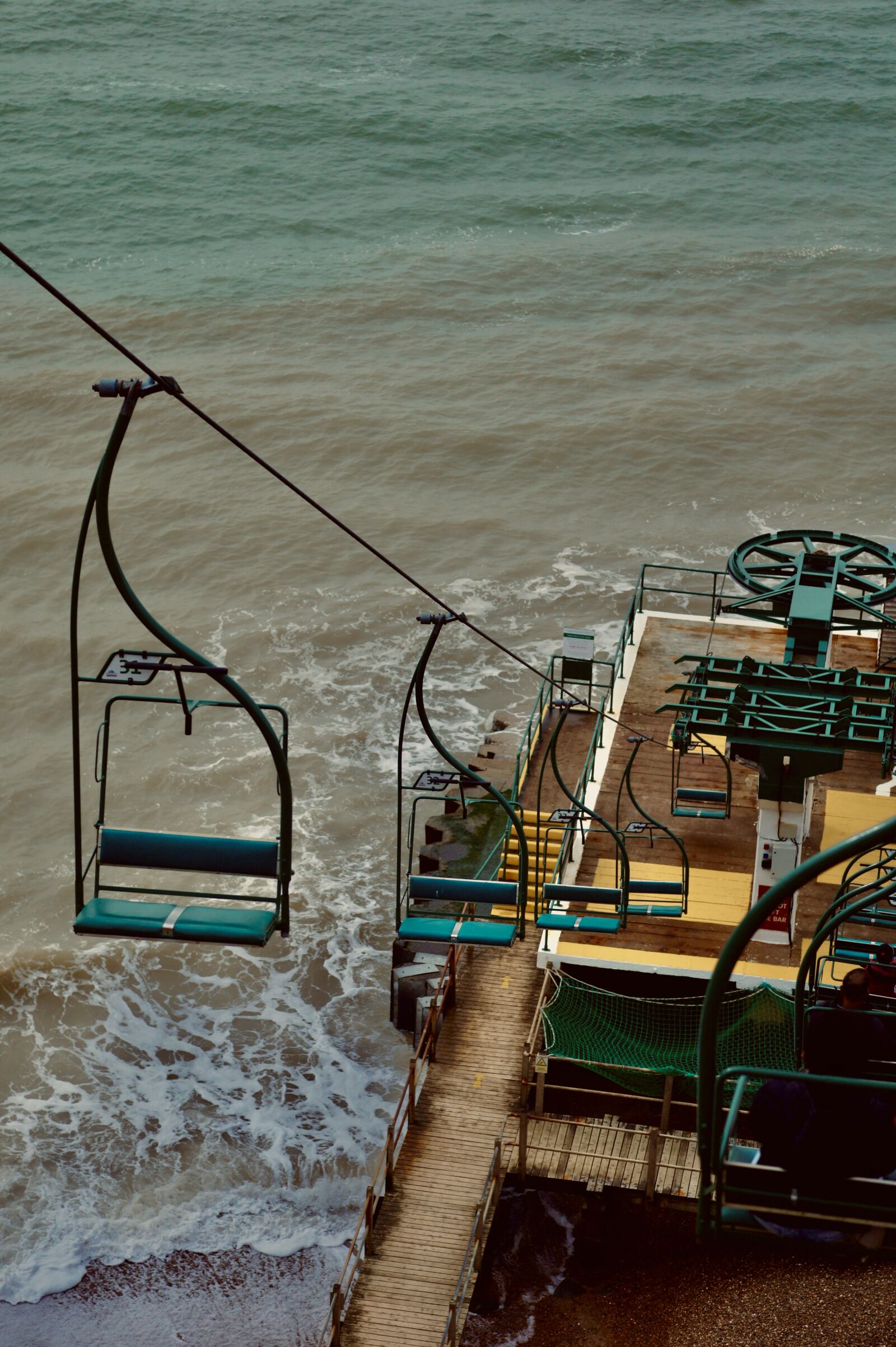 Sony Alpha NEX-5 sample photo. Chairlifts - isle of photography