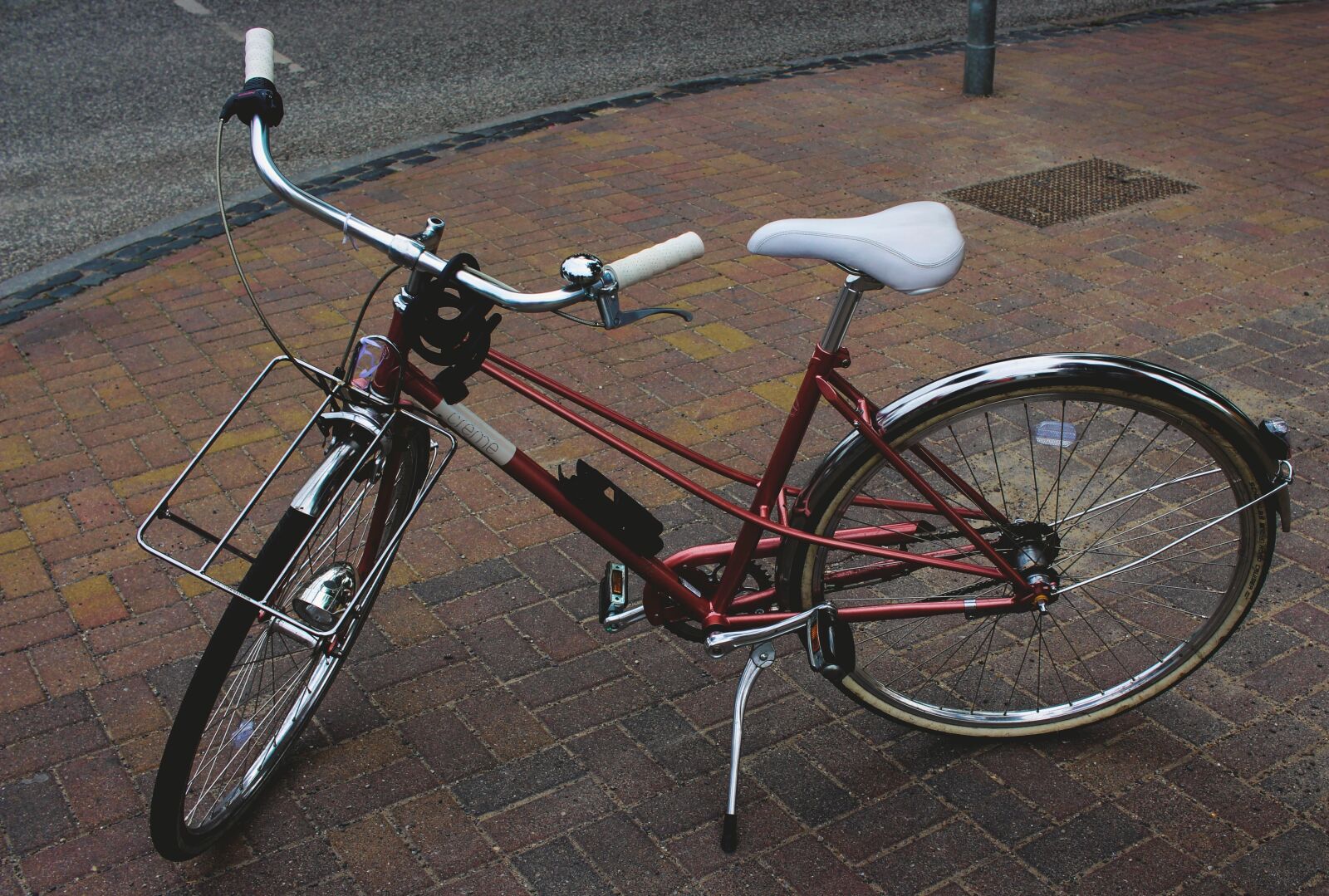 Canon EF-S 24mm F2.8 STM sample photo. Bike, drive, wheel photography