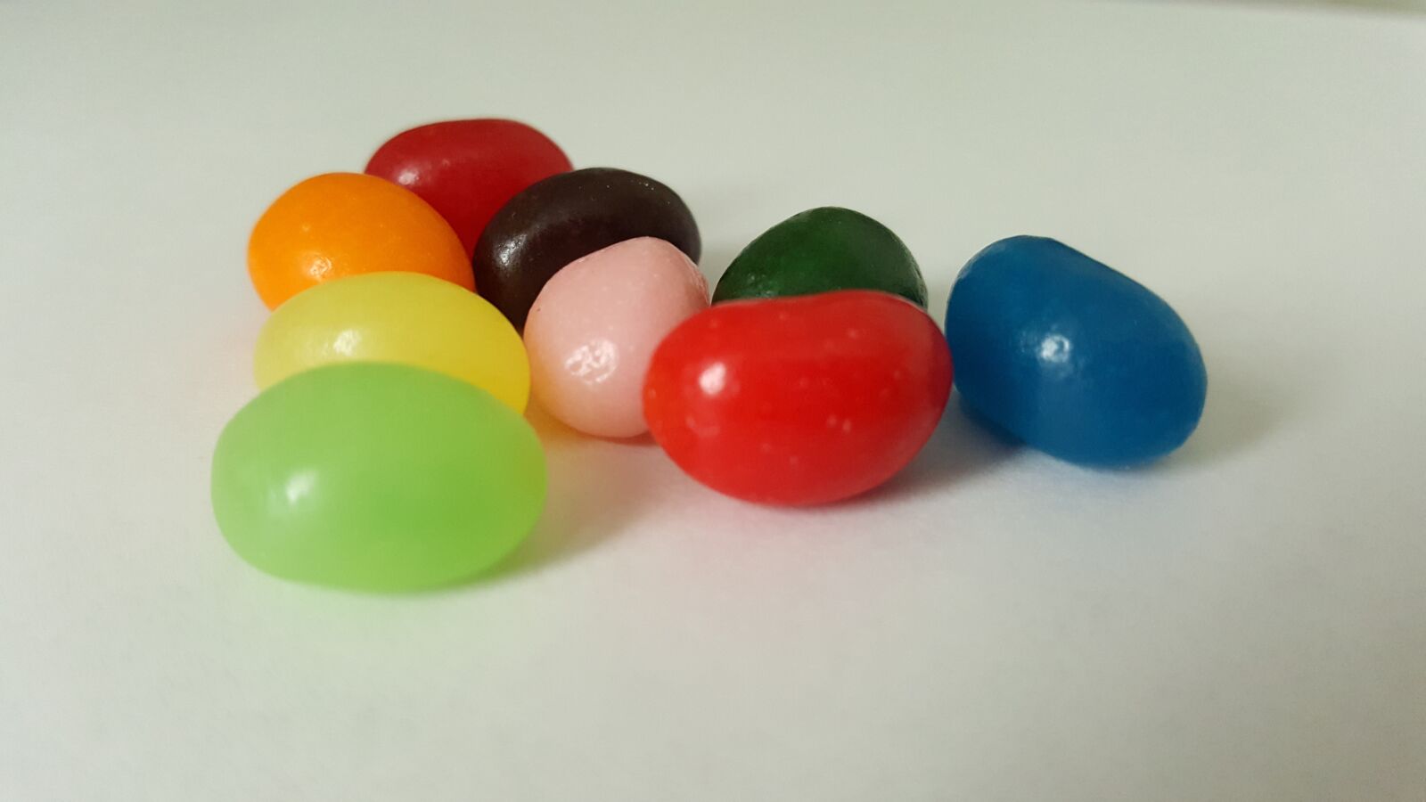 Samsung Galaxy S6 sample photo. Jelly beans, candy, easter photography