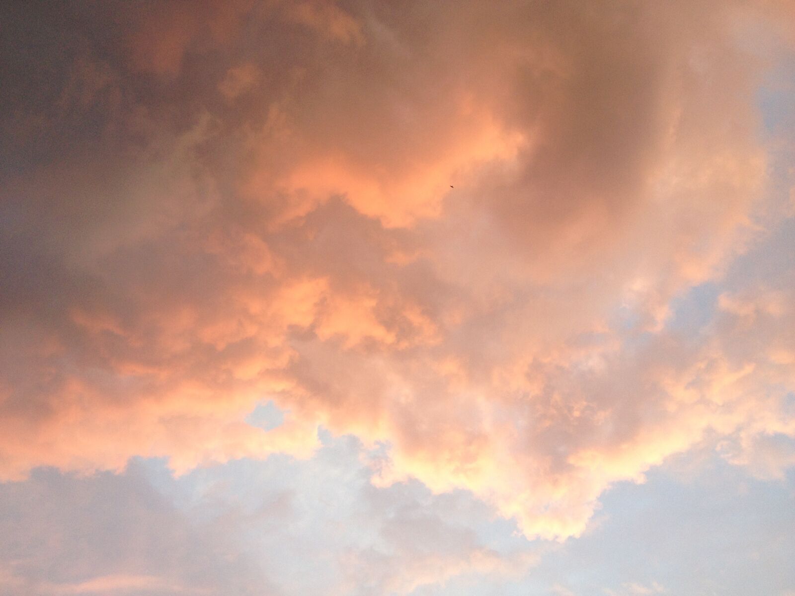 Apple iPhone 4S sample photo. Sunset, sunset clouds, clouds photography