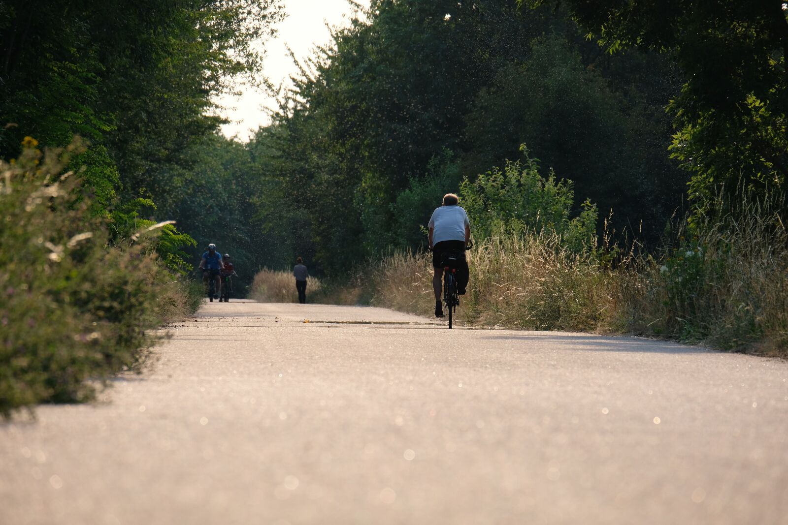 Fujifilm X-T20 + Fujifilm XC 50-230mm F4.5-6.7 OIS II sample photo. Leisure, cycling, away photography