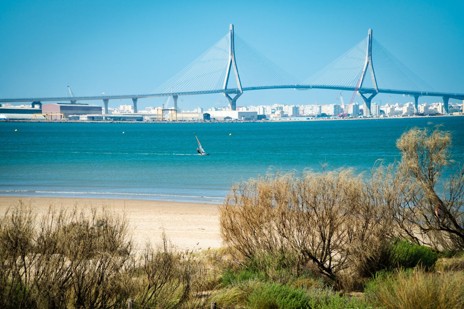 Sony a6500 + Sony E PZ 18-105mm F4 G OSS sample photo. Toruños, bay, cadiz photography