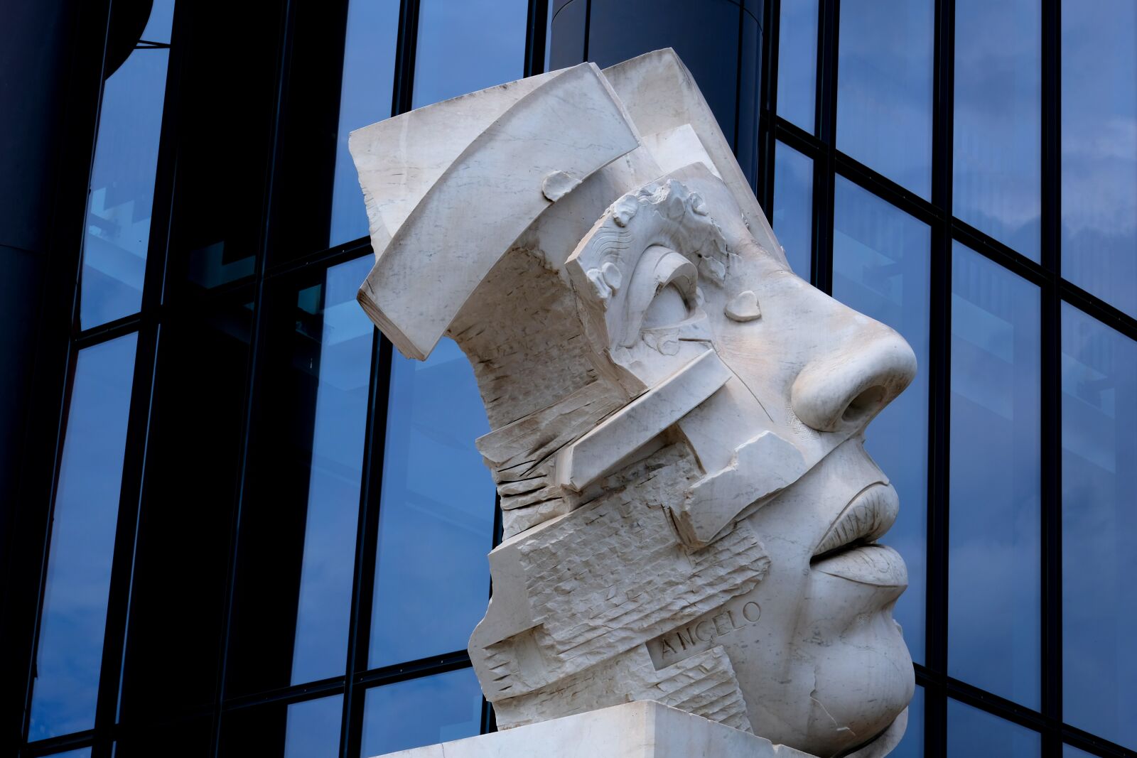 Fujifilm X-T20 sample photo. Face, sculpture, statue photography