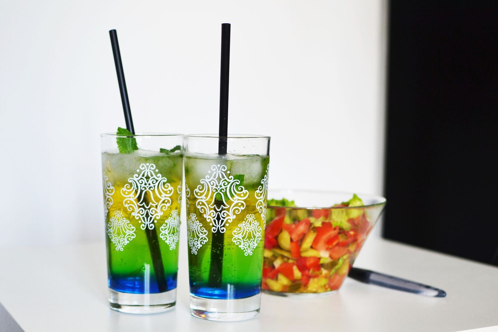 Nikon D3100 + Nikon AF-S DX Nikkor 35mm F1.8G sample photo. Beverage, bowl, cocktail, cocktail photography