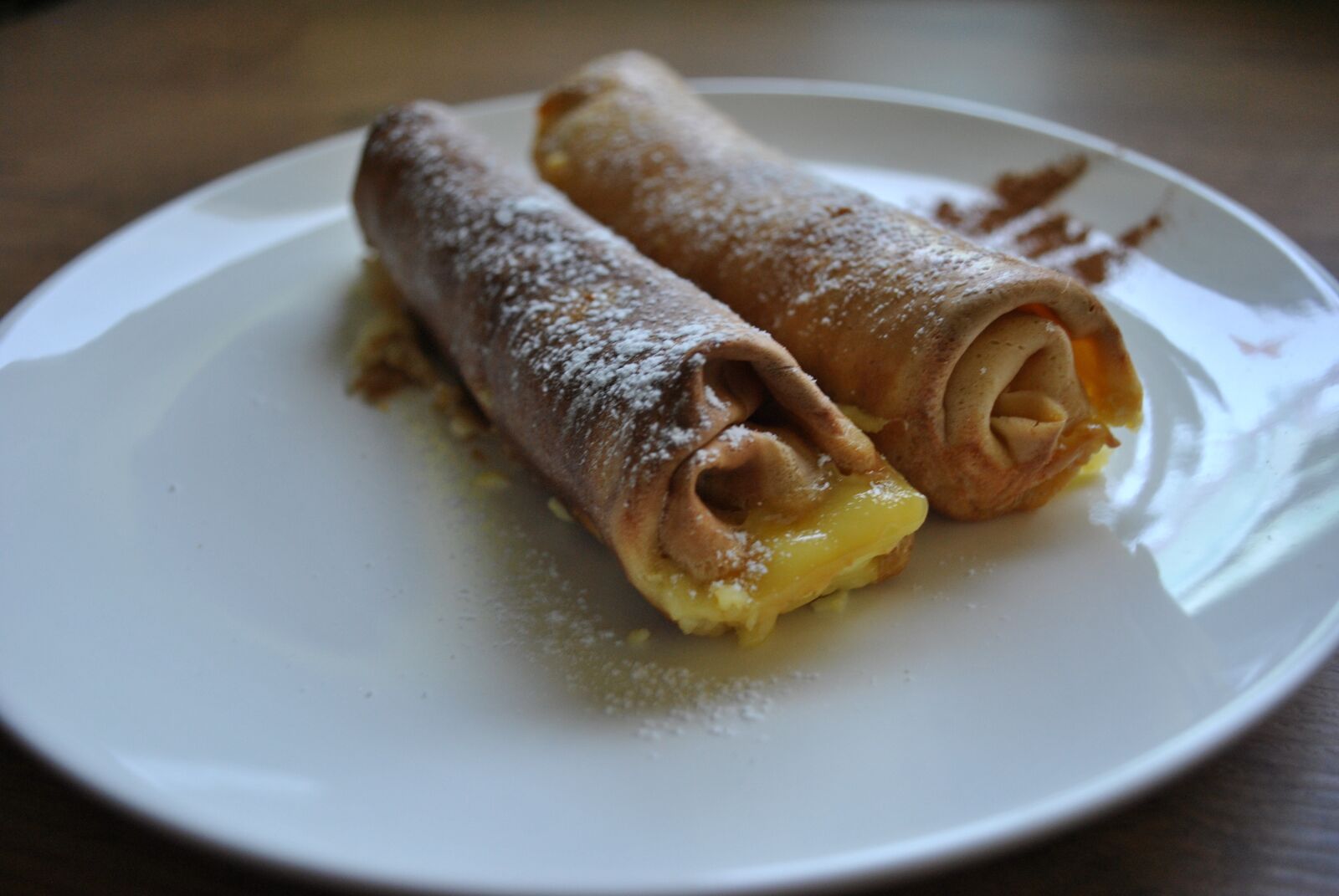 Nikon D3000 sample photo. Pear, pancakes, food photography