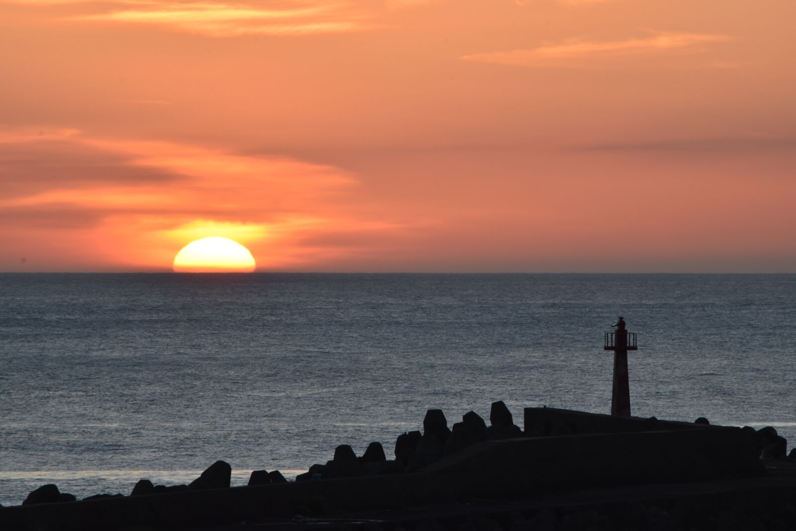 Nikon D5500 sample photo. Sunset, dawn, water photography