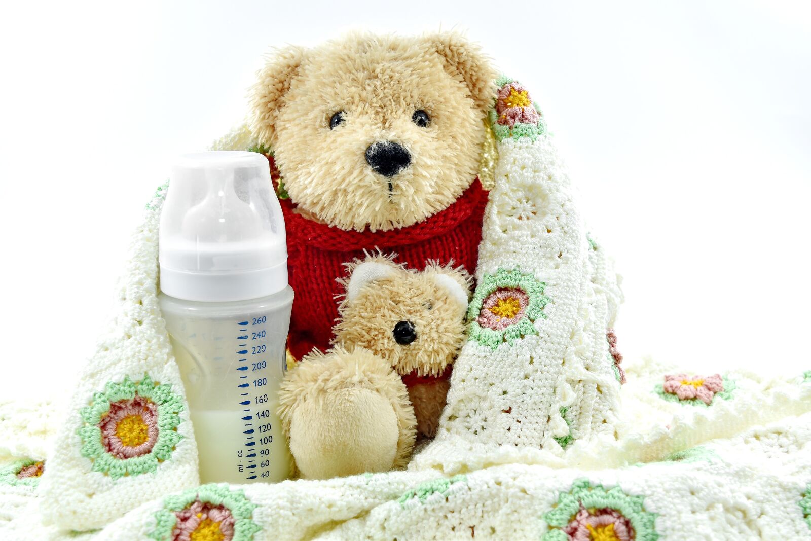 Nikon D5500 sample photo. Baby, blanket, bottle, handmade photography
