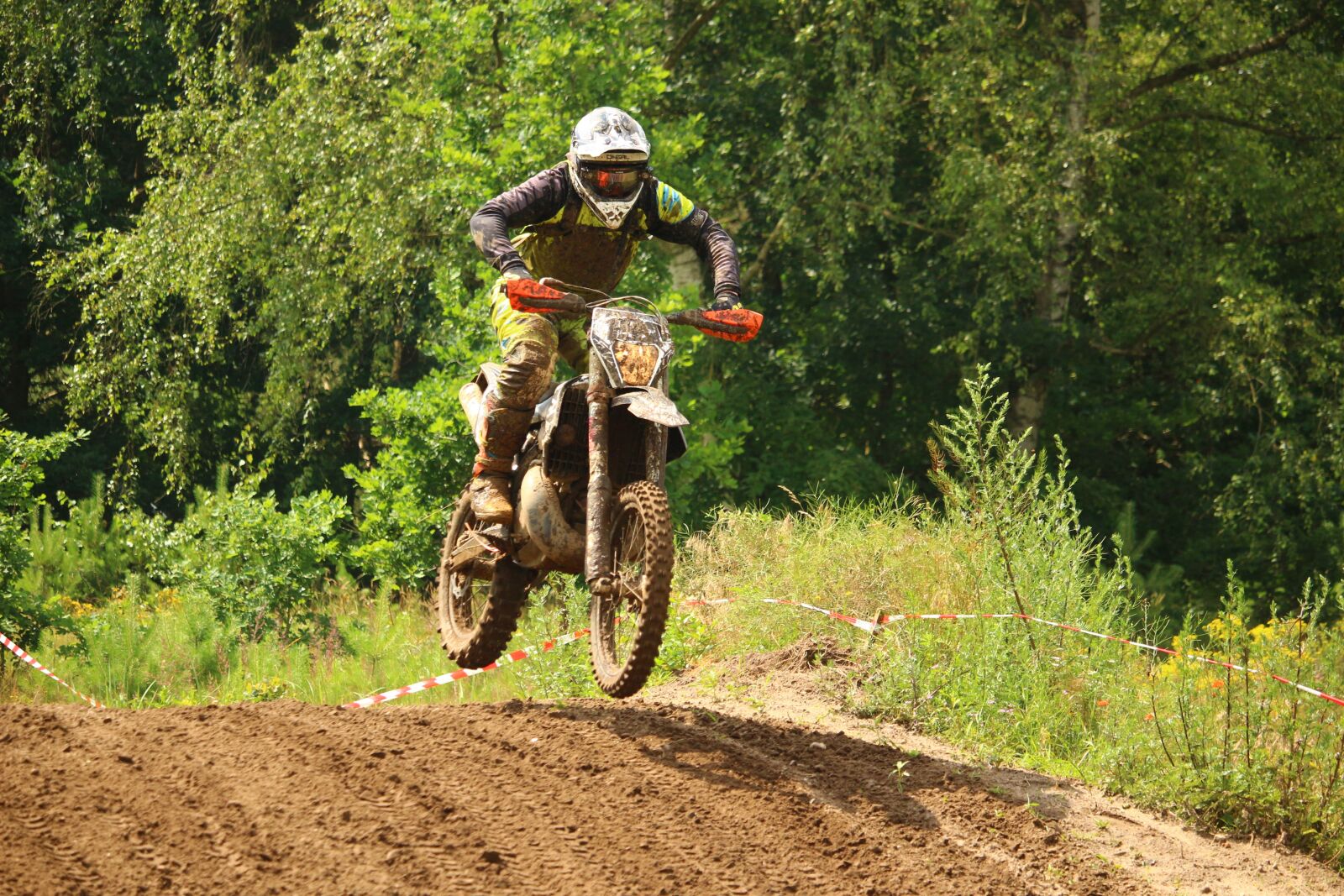 Canon EOS 100D (EOS Rebel SL1 / EOS Kiss X7) sample photo. Enduro, motorcycle, motorsport photography