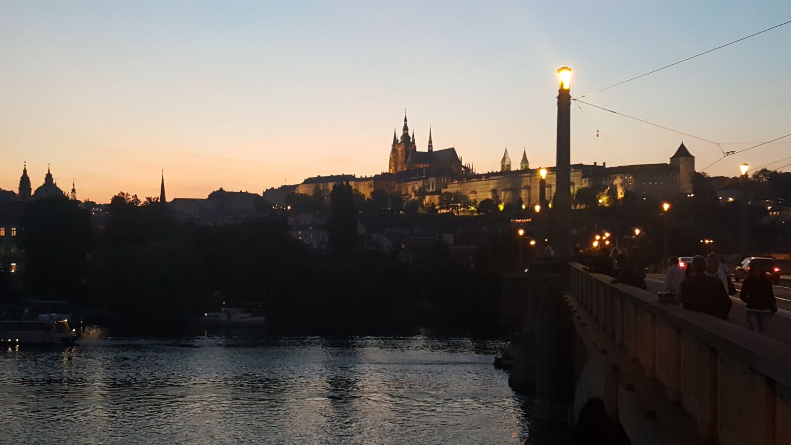 Samsung Galaxy S6 sample photo. Night, time, prague, castle photography