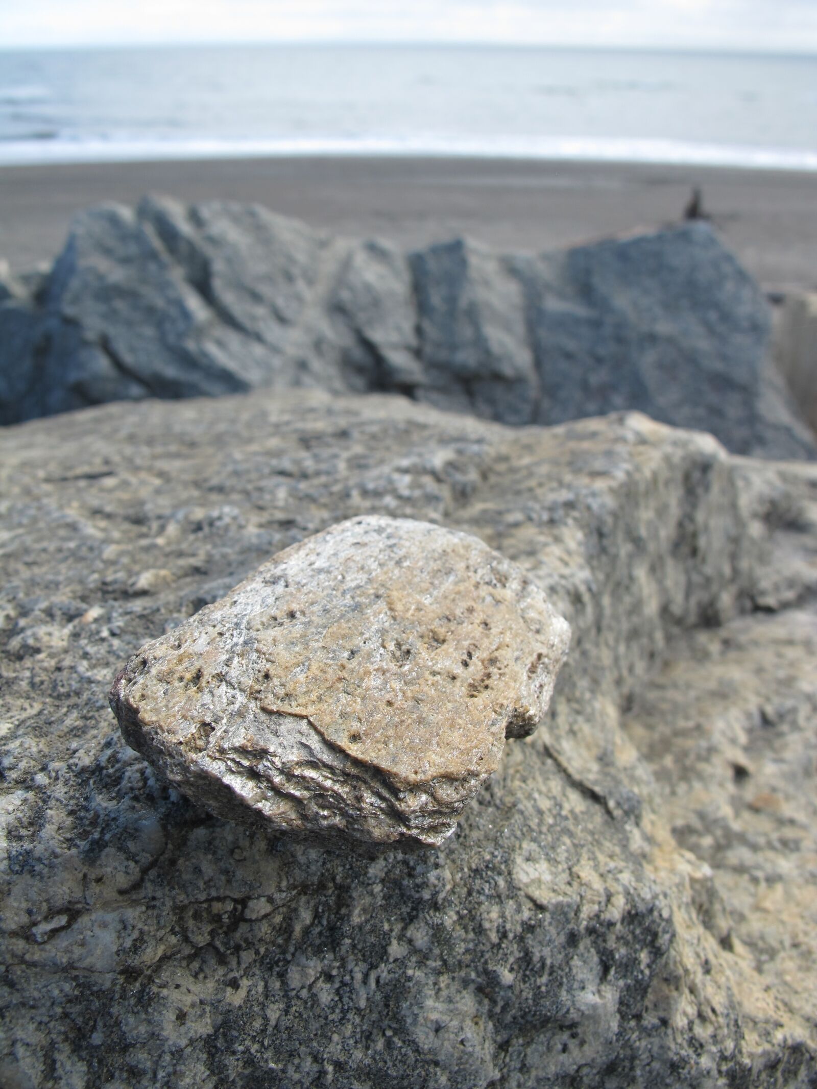 Canon PowerShot G11 sample photo. Rock, stone, nature photography