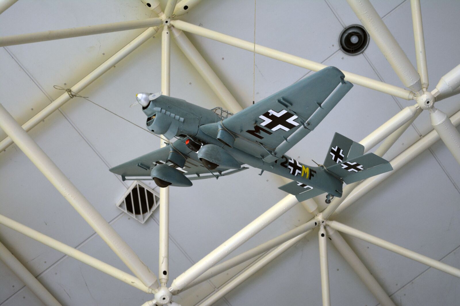Nikon D5200 sample photo. Airplane, model, hobby photography