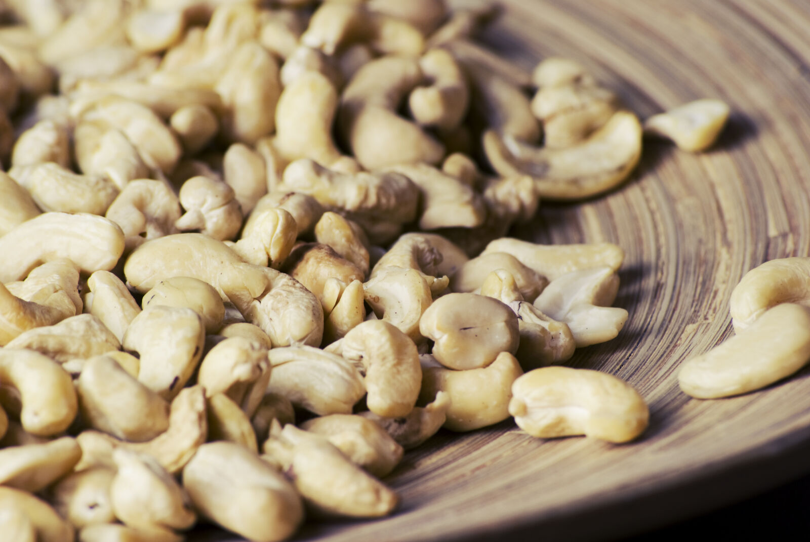 Nikon D60 sample photo. Cashew, food, nuts photography
