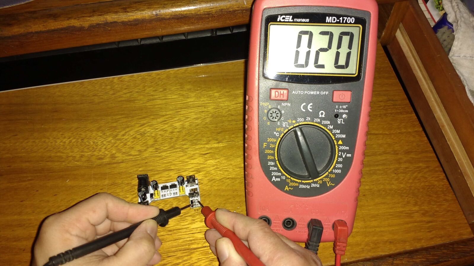 Motorola MotoG3 sample photo. Connection, measurement, plate photography