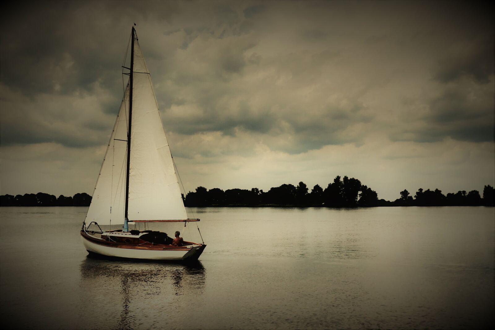 Panasonic DMC-TZ101 sample photo. Sail, sailing boat, mast photography