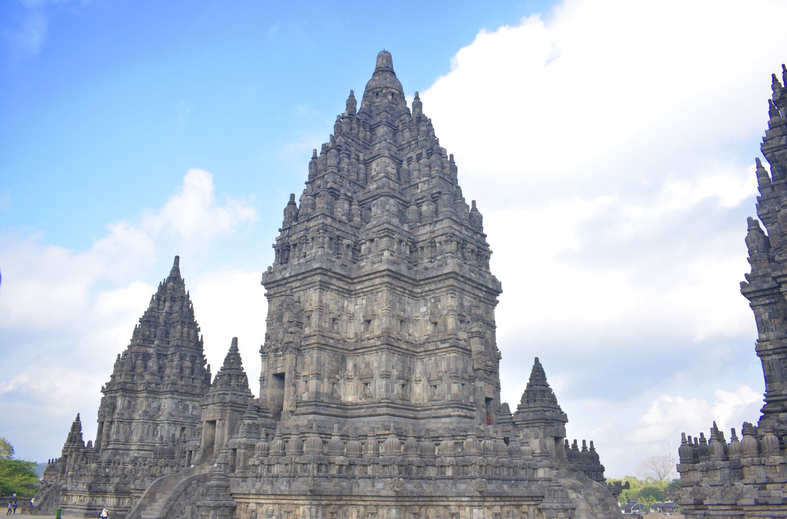 Nikon D3400 sample photo. Prambanan, temple, indonesia photography