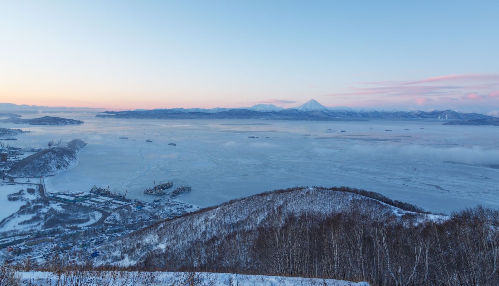 Canon EOS 5D Mark III sample photo. Kamchatka, dawn, palette photography