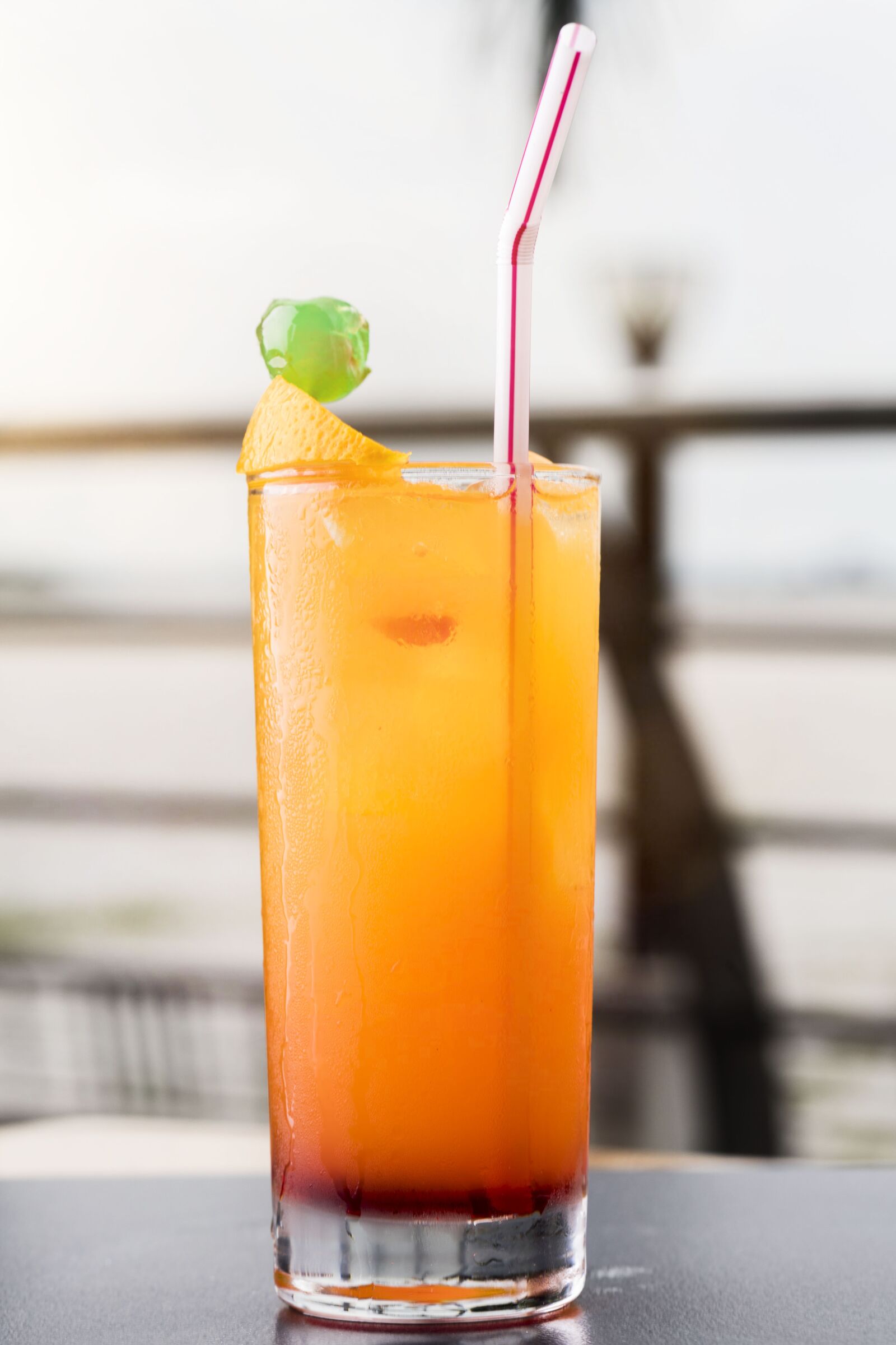 Canon EF 100mm F2.8L Macro IS USM sample photo. Cocktail, glass, alcohol photography