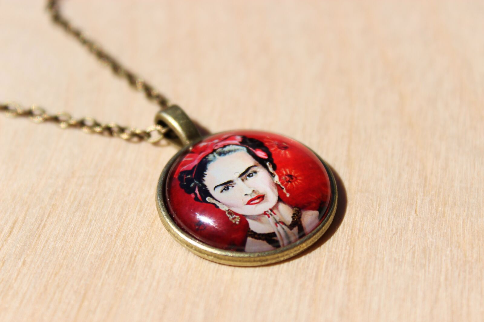 Canon EOS 1300D (EOS Rebel T6 / EOS Kiss X80) sample photo. Frida, frida kahlo, artist photography