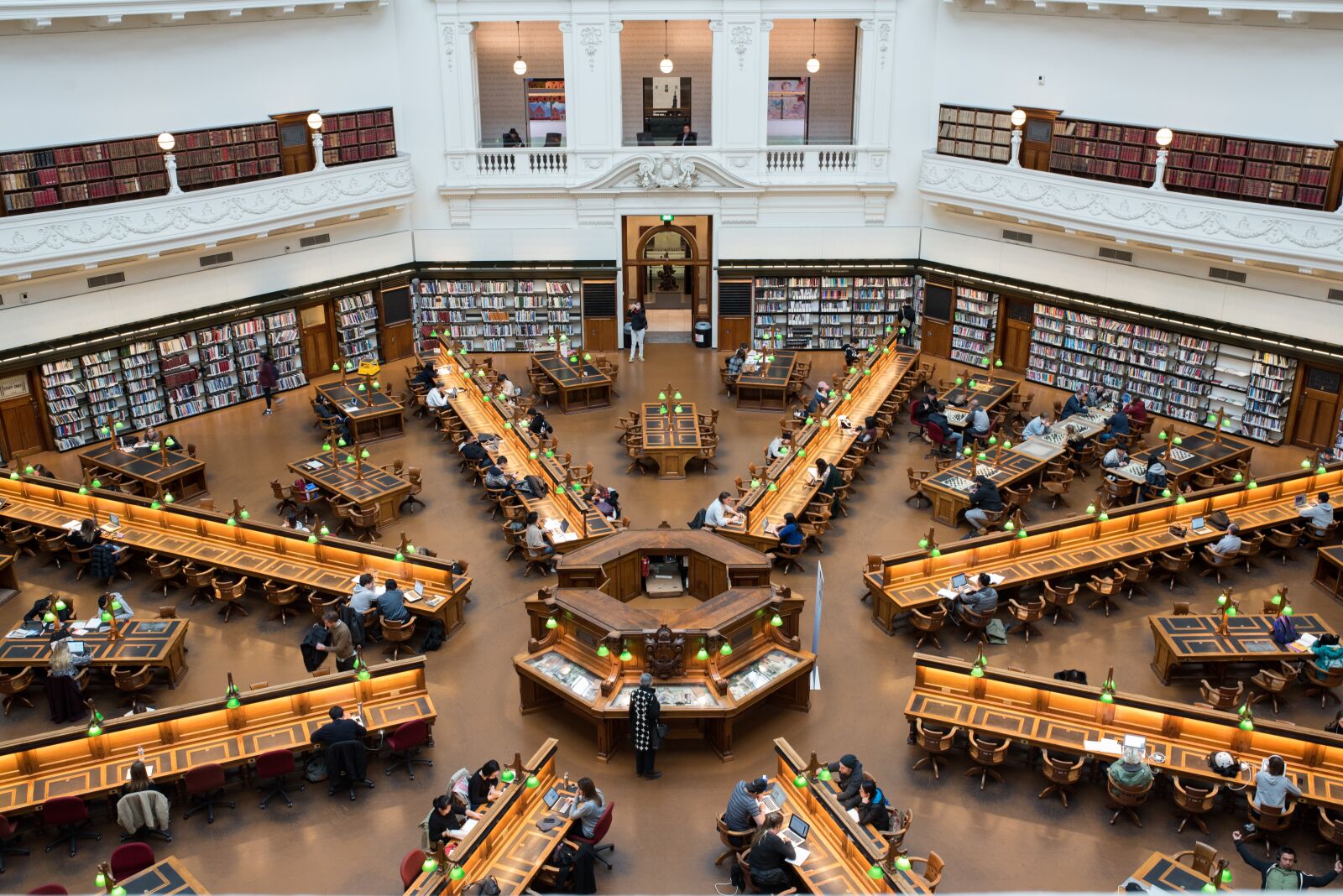 Nikon D750 sample photo. Library, state library of photography
