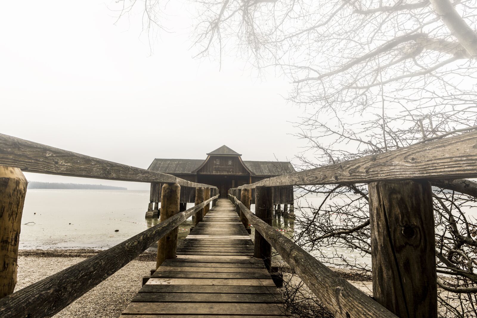 Nikon D7200 sample photo. Ammersee, boat house, frozen photography