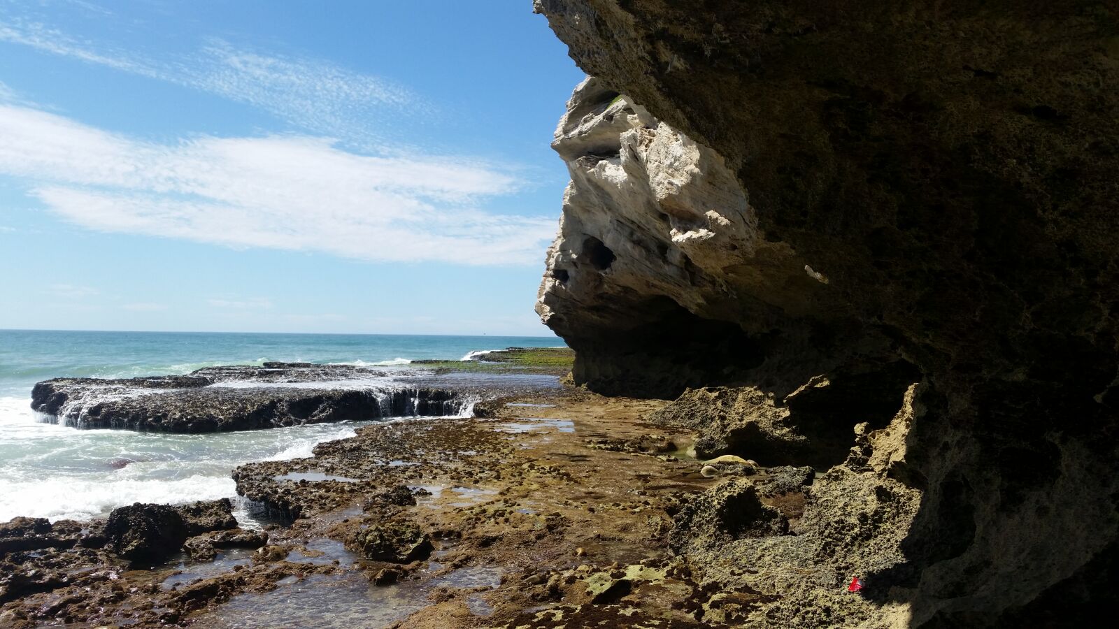 Samsung Galaxy S5 sample photo. Coast, ocean, rocks, sea photography