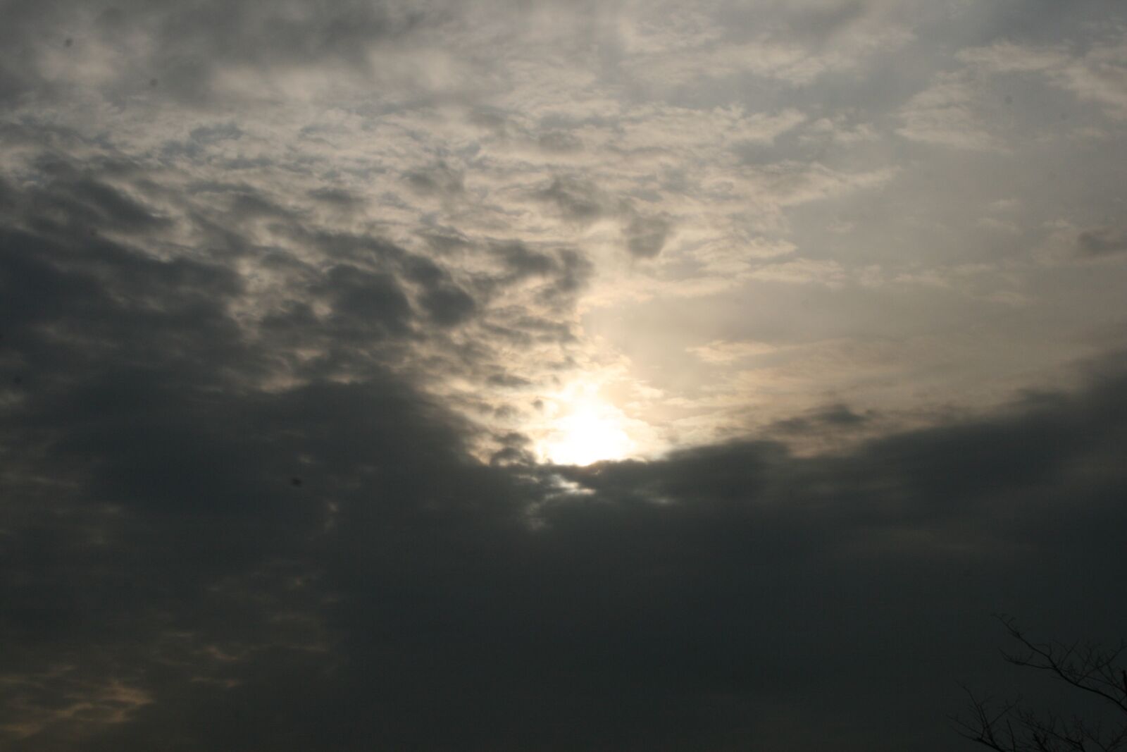 Canon EOS 400D (EOS Digital Rebel XTi / EOS Kiss Digital X) sample photo. Sky, cloud, sunset photography