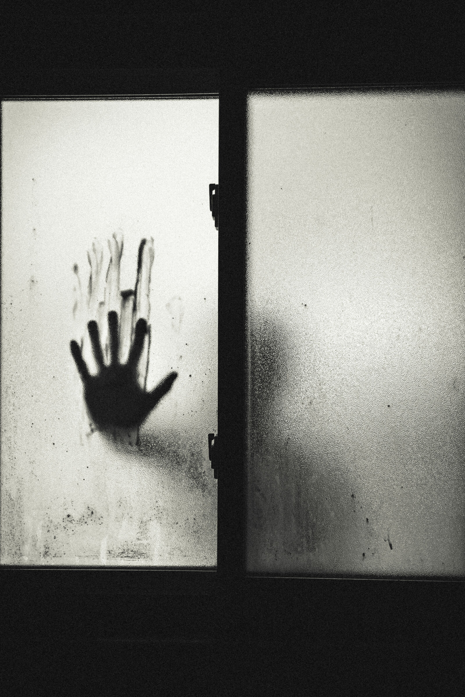Canon EOS 6D + Canon EF 50mm F1.4 USM sample photo. Horror, crime, death, psychopath photography