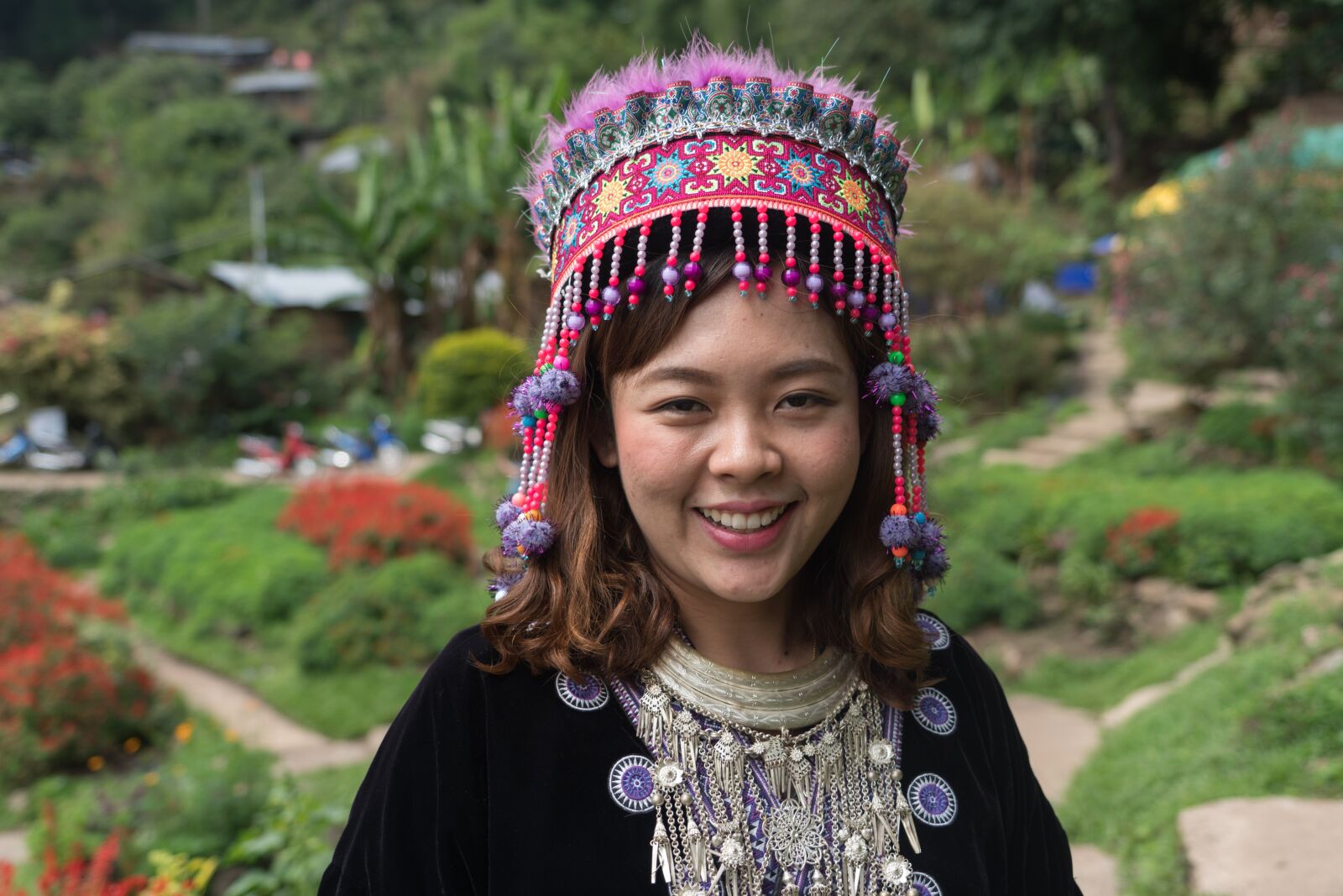 Sony a7R II + Sony FE 24-240mm F3.5-6.3 OSS sample photo. Chiang mai, girl, woman photography