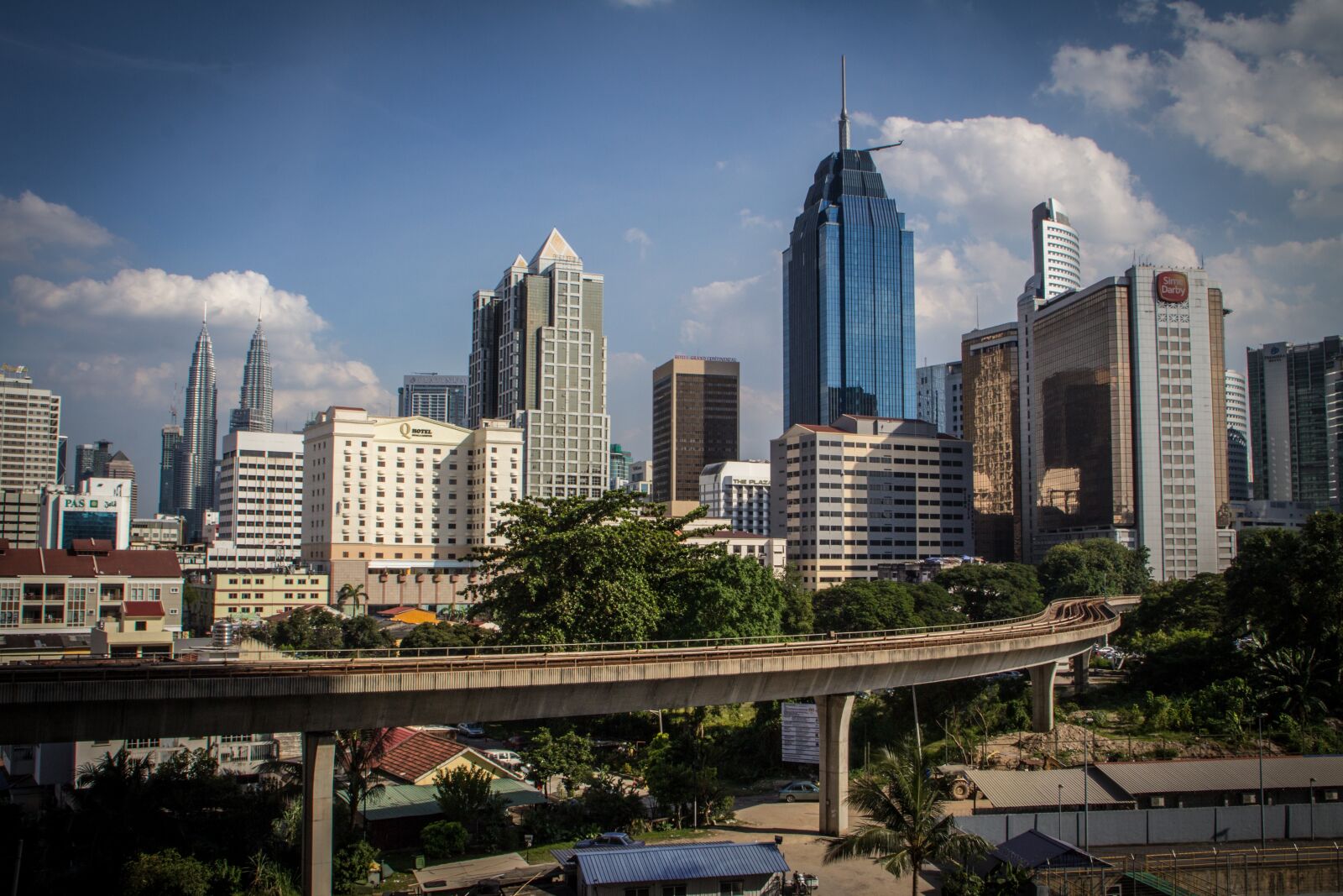 Canon EOS 60D sample photo. Malaysia, kong kuala, petronas photography