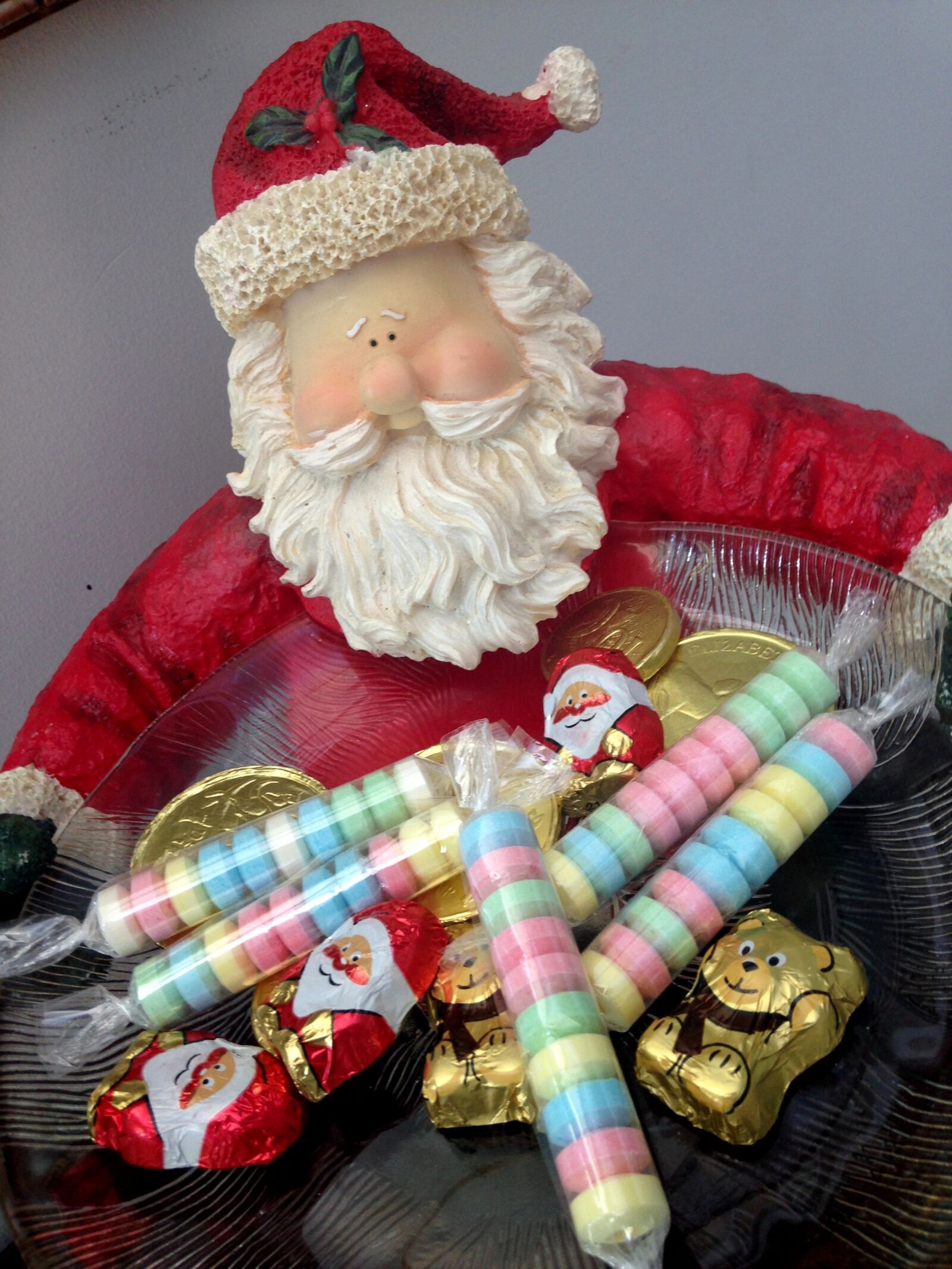 iPhone 5c back camera 4.12mm f/2.4 sample photo. Celebration, christmas, colourful, lollies photography