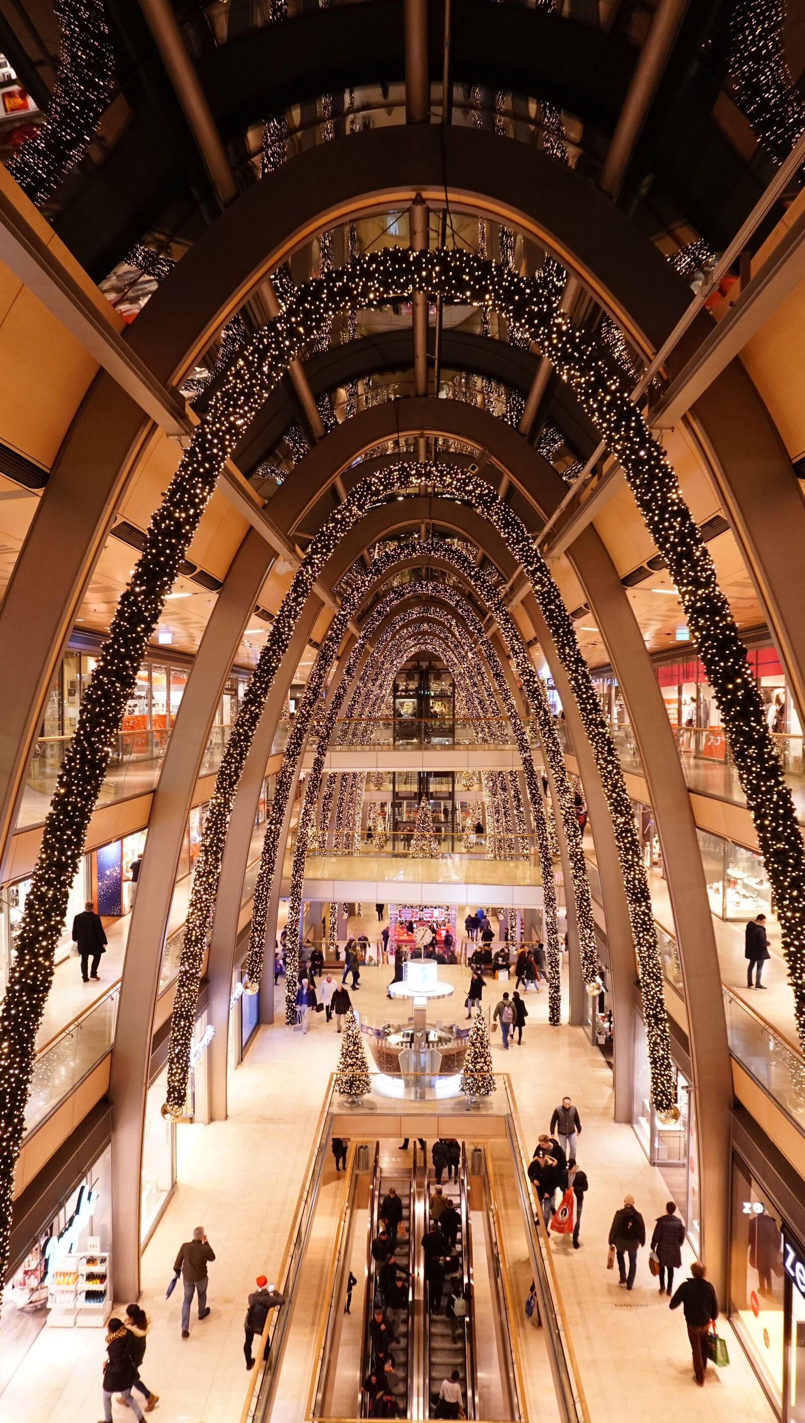 Sony a6300 sample photo. Mall, shopping, retail photography