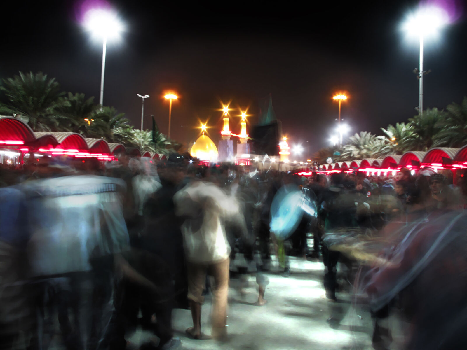 Canon PowerShot G10 sample photo. Karbala, arbaeen, 2006 photography