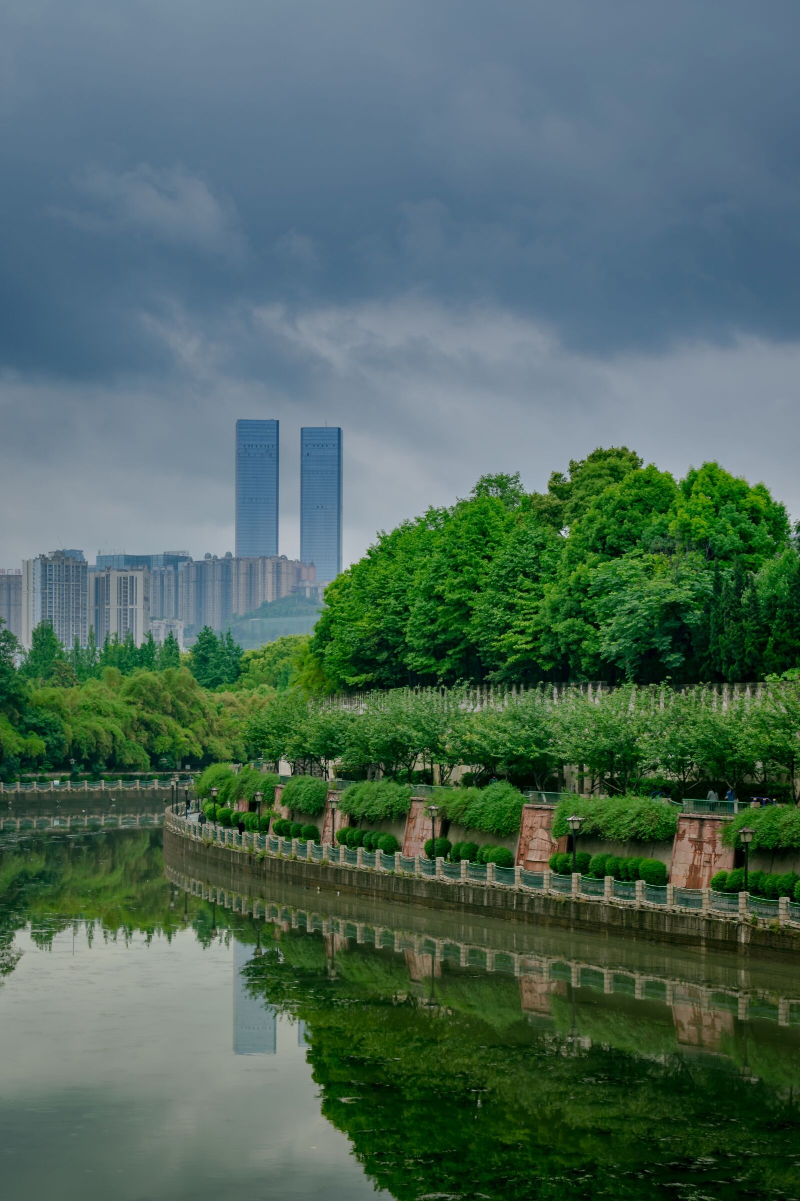 Nikon D3400 sample photo. Building, city, a bird's photography