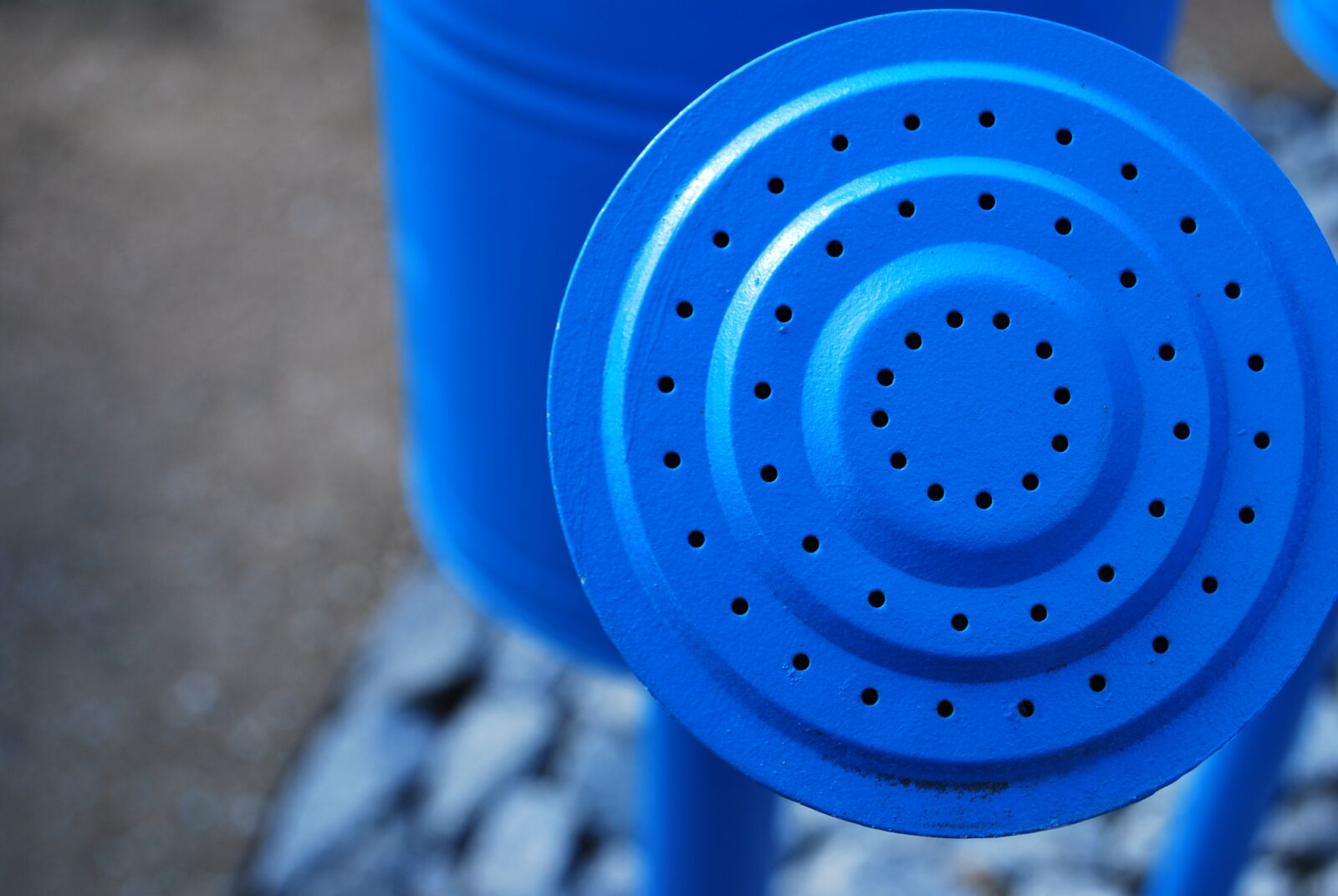 Nikon D60 sample photo. Colour, blue, watering photography