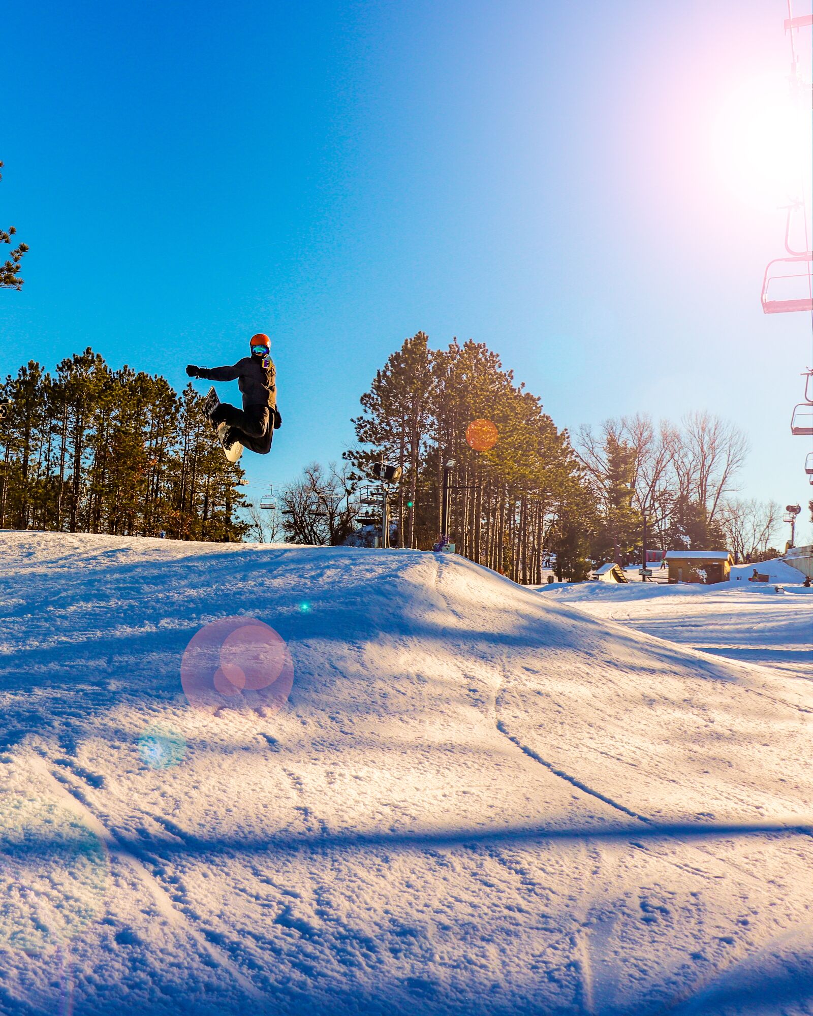 Canon EOS 200D (EOS Rebel SL2 / EOS Kiss X9) sample photo. Snowboarding, winter, wisconsin photography