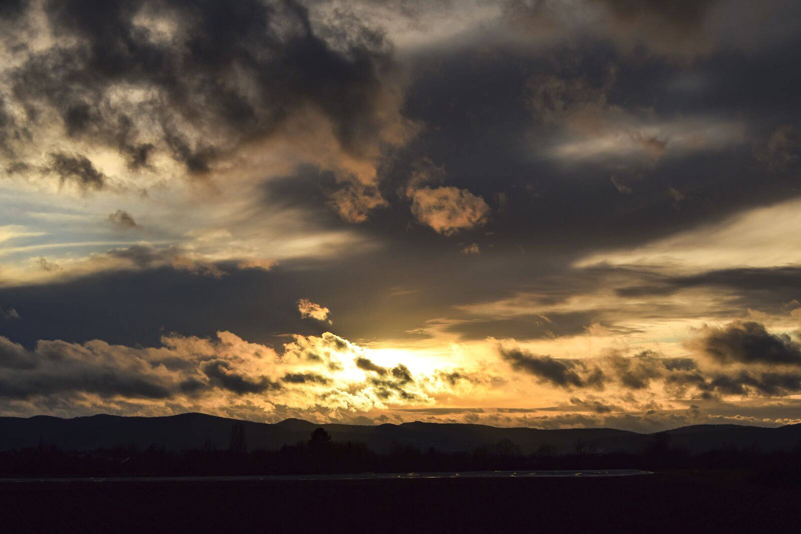 Nikon D5300 sample photo. Clouds, dramatic, mood photography