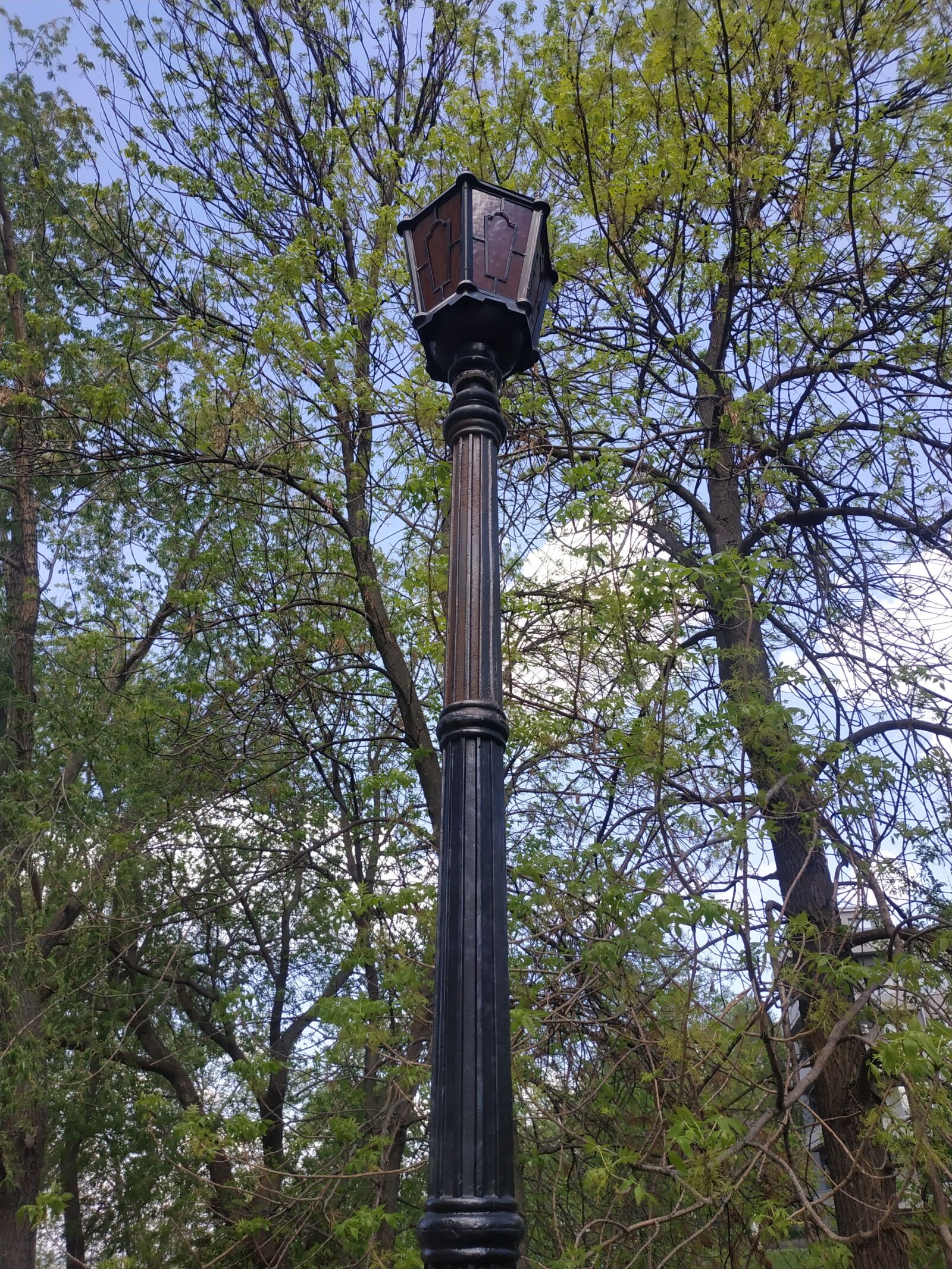 Xiaomi Redmi Note 5 sample photo. Lantern, the urban landscape photography