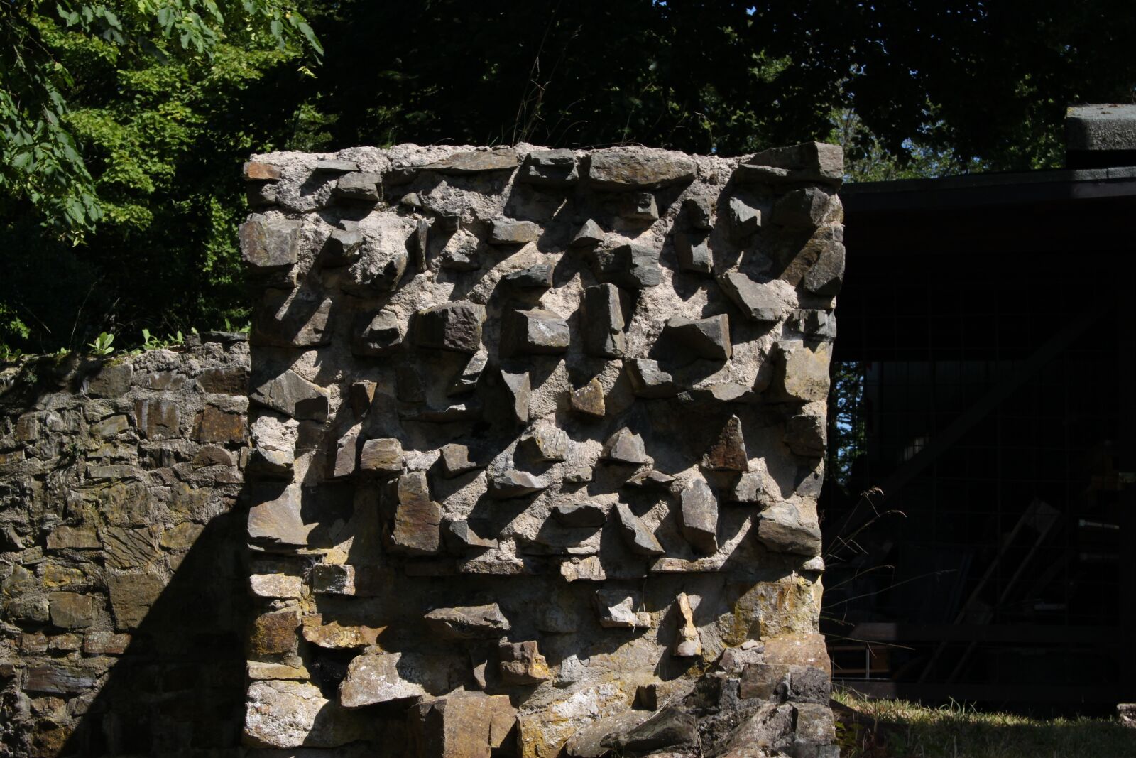 Canon EOS 500D (EOS Rebel T1i / EOS Kiss X3) sample photo. Wall, stone wall, stones photography