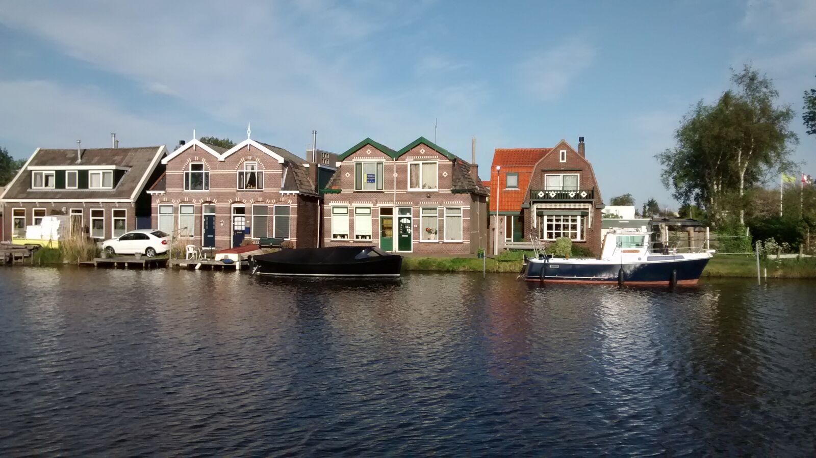 Motorola XT1032 sample photo. Amsterdam, water channel, vacations photography