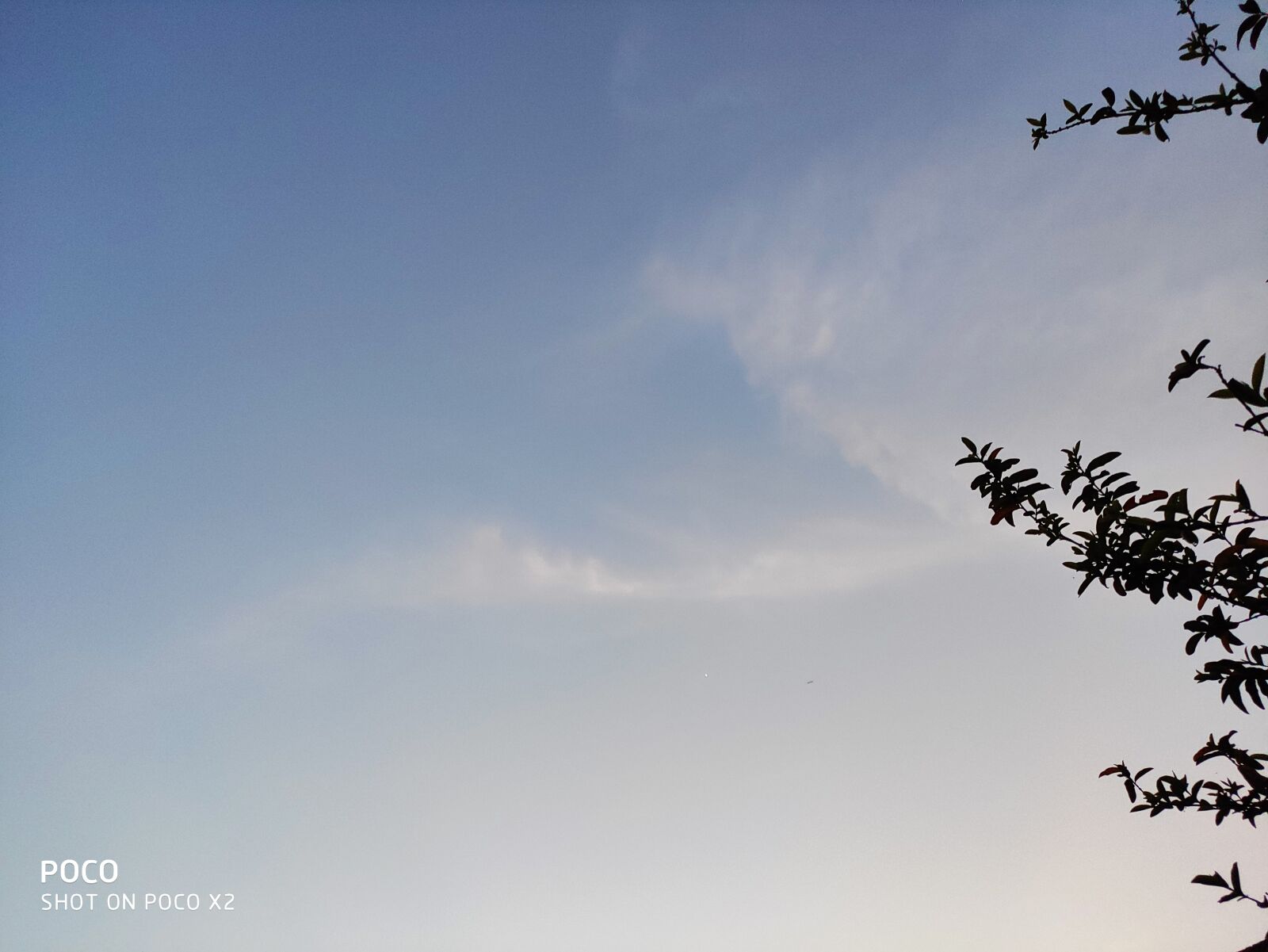 Xiaomi POCO X2 sample photo. Sky, clouds, sunset photography