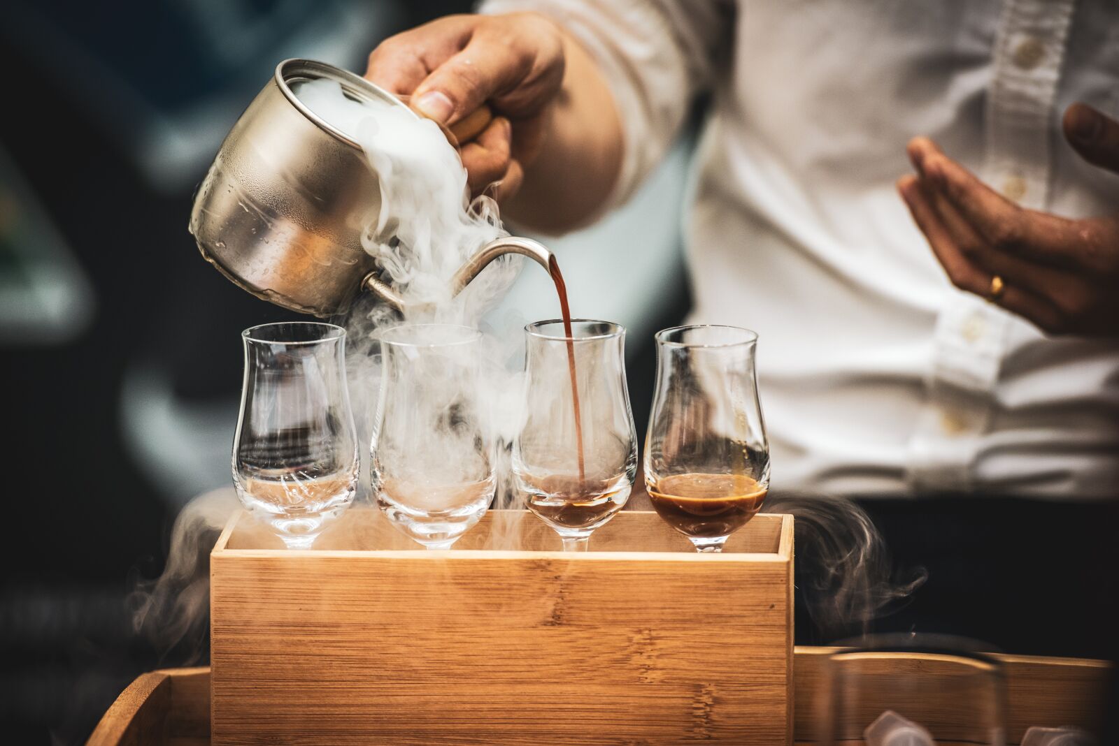 Nikon D810 sample photo. Barista, coffee, pouring photography