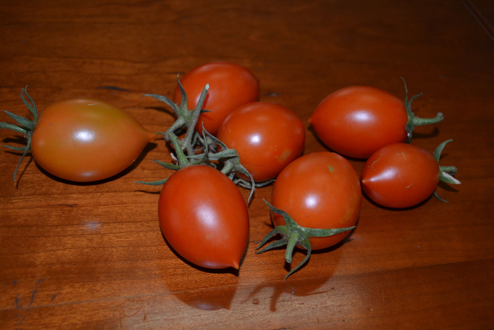 Nikon D3100 sample photo. Tomatoes photography