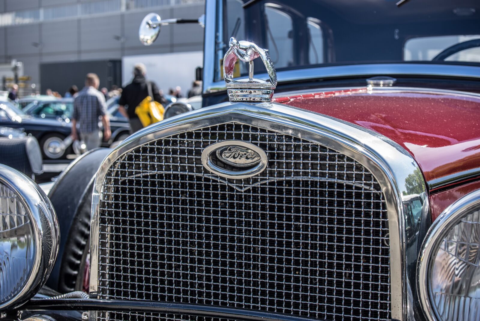 Pentax K-3 sample photo. Ford, grille, chrome photography