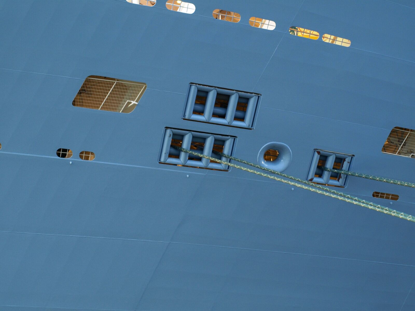 Olympus E-510 (EVOLT E-510) sample photo. Cruise ship, ver formation photography